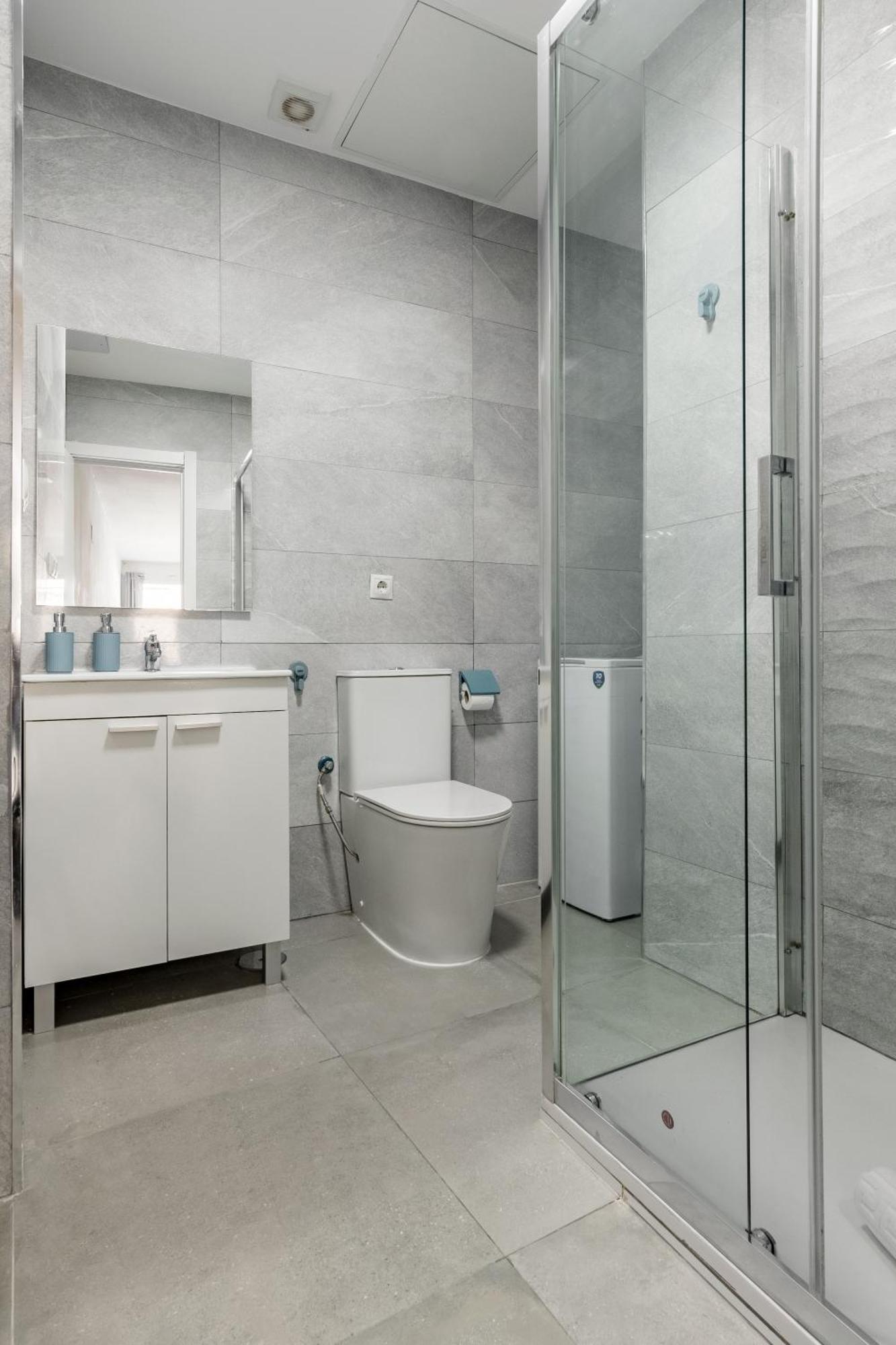 Charming Lucero Apartment มาดริด ภายนอก รูปภาพ