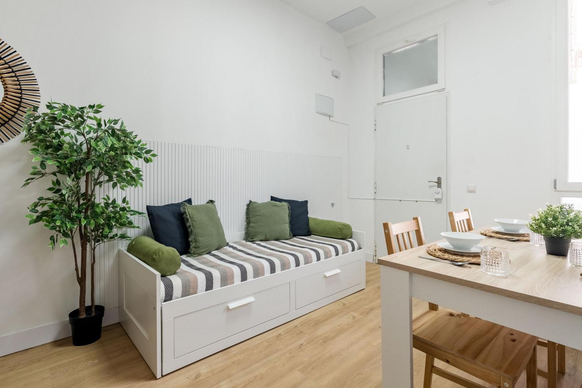 Charming Lucero Apartment มาดริด ภายนอก รูปภาพ